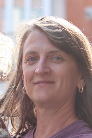 Séverine BUYSE Rédacteur communal Responsable du journal Anderlecht