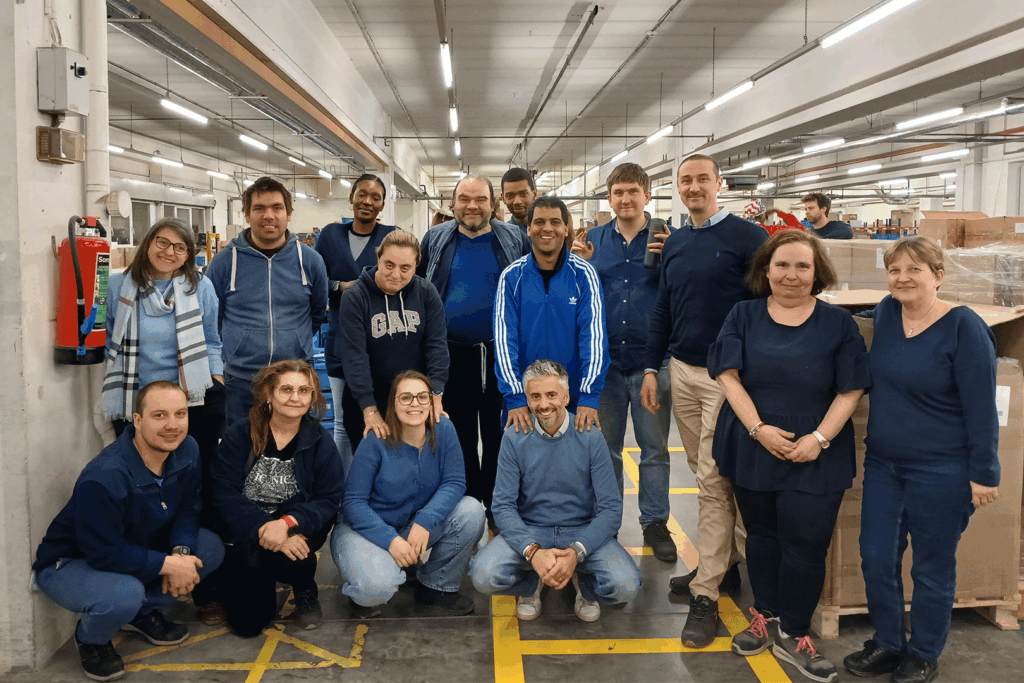 équipe de manufast entreprise travail adapté