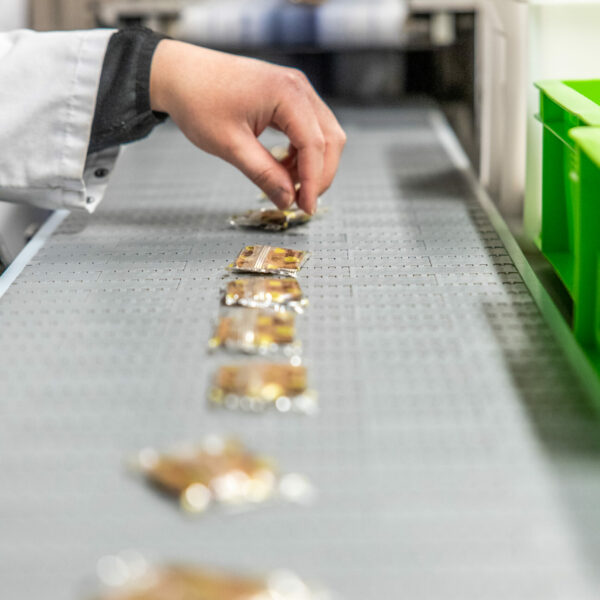 Travail à la chaîne - Travie