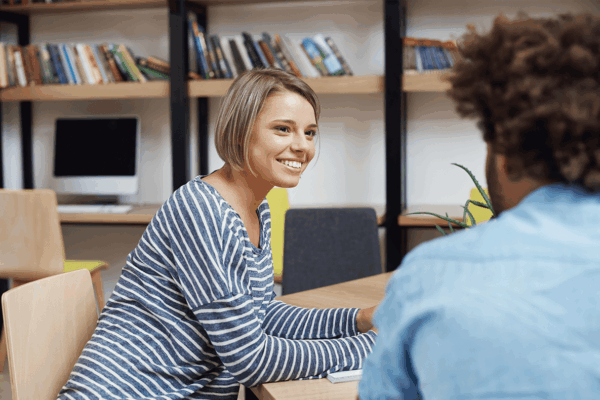 emploi assistante sociale ETA